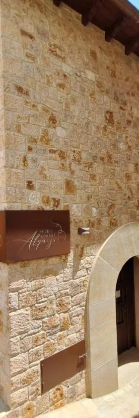 Hotel Vinoteca Alquezar - Adults Only -，位于阿尔克萨尔的酒店