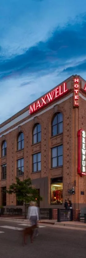 Hotel Maxwell Anderson，位于格伦伍德温泉的酒店