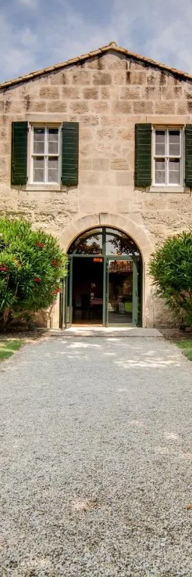 Le Mas de Peint - Hôtel et Restaurant，位于乐萨姆布克的酒店