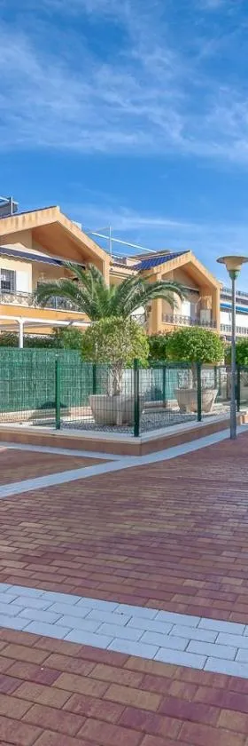 Lux de Novamar en Gran Alacant，位于马力诺港的酒店