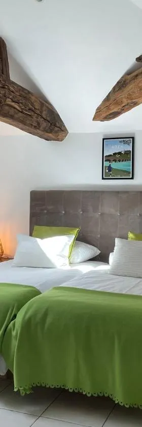 Chambre d'hotes Lencouet，位于Feugarolles的酒店