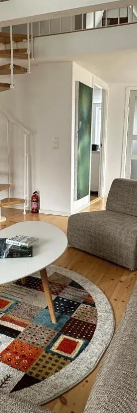 Cozy Villa apartment，位于马尔默的酒店