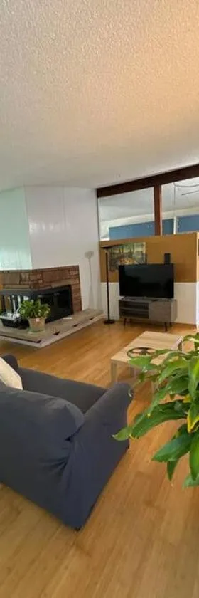 Entire Home 3 bds 2 bats，位于西雅图的酒店