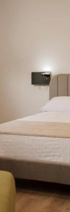PALOMA SUITES，位于乌特雷拉的酒店