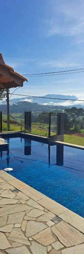 Nosso Canto Casa de Hóspedes，位于坎布伊的酒店