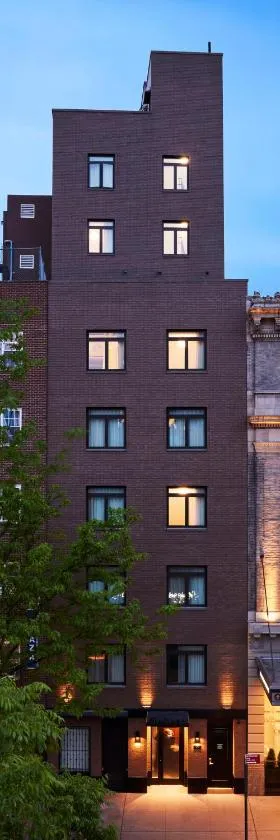 The Melrose Hotel，位于布朗克斯的酒店