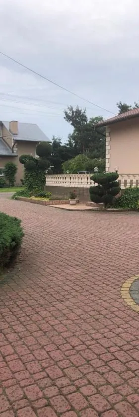 Tanie noclegi，位于Pełkinie的酒店