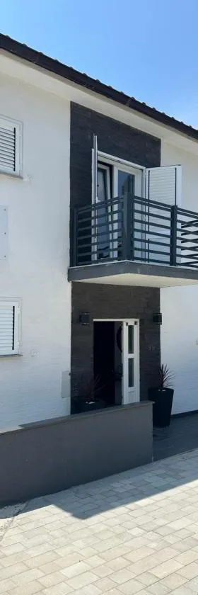 Apartmani Orsag，位于巴尔巴特纳拉布的酒店