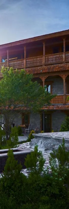 Edis Dacha，位于Tsalka的酒店