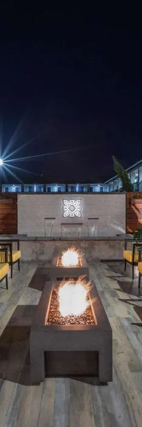 Bluestem Hotel Torrance Los Angeles, Ascend Hotel Collection，位于托伦斯的酒店