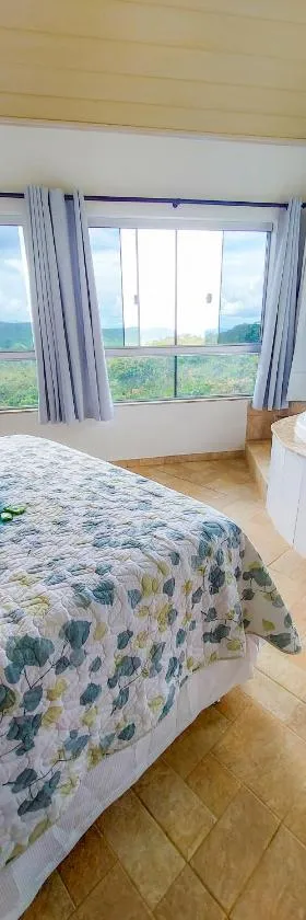 Bangalô São Jorge - Ecohospedagem Canto da Coruja，位于圣若热岛的酒店