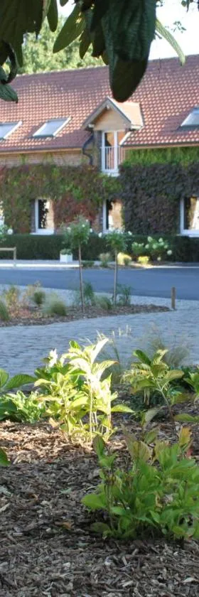 LOGIS Hôtel & Restaurant - Le Manoir de Gavrelle，位于Gavrelle的酒店