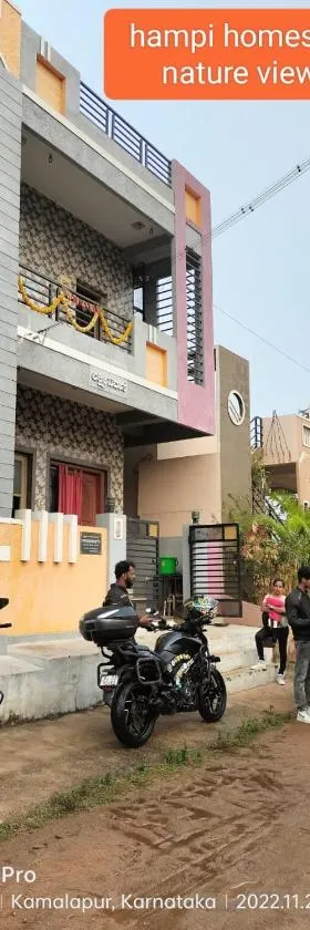 Namitha Home Stay，位于亨比的酒店