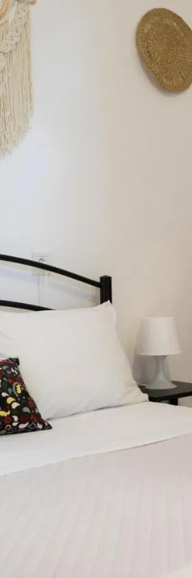 G&A Rooms Marmari，位于马尔马里的酒店