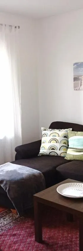Ferienwohnung Happy im EG，位于博恩海姆的酒店