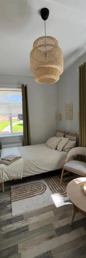 Cozy BOHO room in Trakai Old town，位于特拉凯的酒店