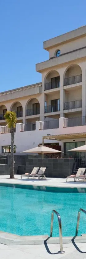 Hotel Macià Doñana，位于桑卢卡尔-德巴拉梅达的酒店