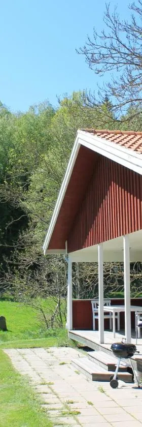 Fårgården Åsebol Vandrahem，位于Gårdsjö的酒店