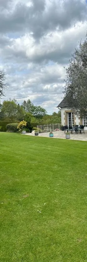 Les Tulipes，位于Antrain的酒店