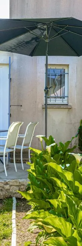 Appartement entre campagne et océan，位于Breuil-Magné的酒店
