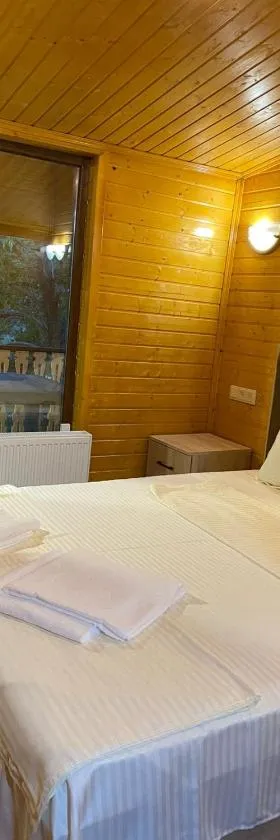 Dililuxe Hotel，位于迪利然的酒店