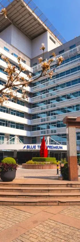 韦博迪威诺联合国蓝树高级酒店，位于圣保罗的酒店