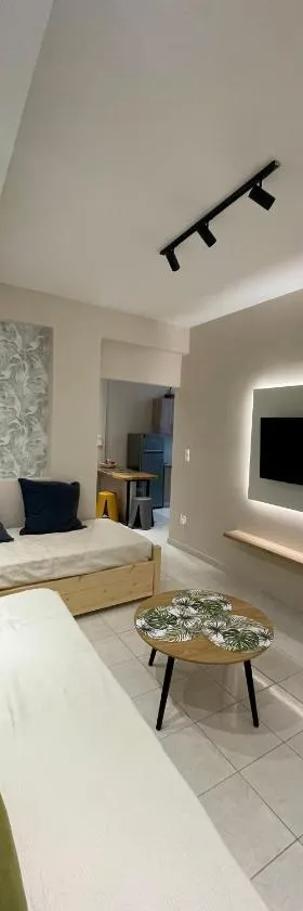 Dina's House，位于沃尼扎的酒店