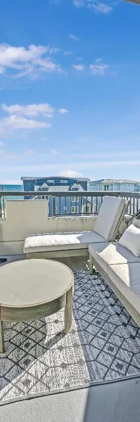 Beach Paradise - Perfect Ocean Views with Pool & Sauna & Breakfast!，位于墨西哥比奇的酒店
