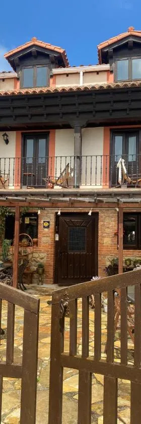 Posada Rural La Peña Casares，位于La Revilla的酒店