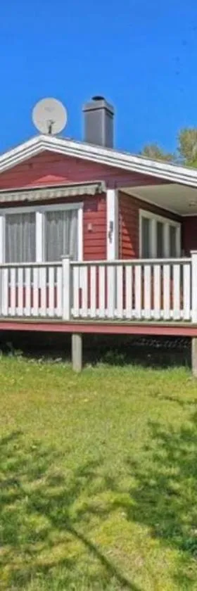 Idyllisk sommerhus kun 200m fra Klint strand，位于尼克宾西兰岛的酒店