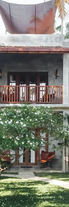 Jamu Surf Lodge，位于米迪加马东的酒店