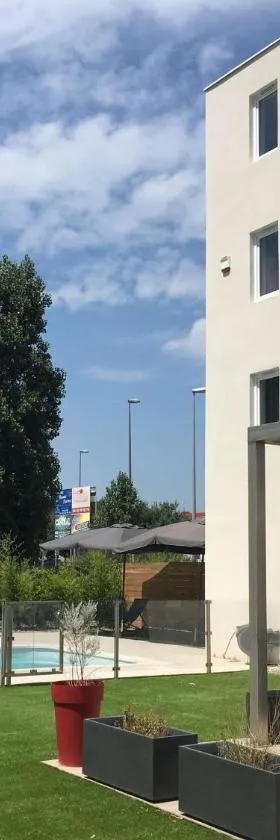 Brit Hotel Martigues Nord，位于马蒂格的酒店