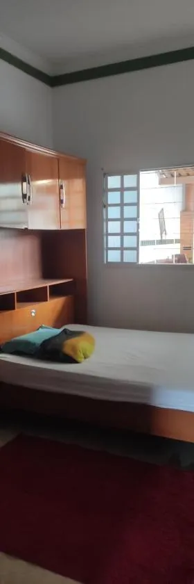 Hostel França - Quarto 3，位于蒙蒂斯克拉鲁斯的酒店