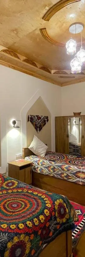 Anoragul guest house，位于Shahrisabz的酒店