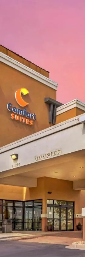 Comfort Suites Longmont，位于朗蒙特的酒店
