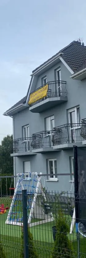 DELFIN Pokoje Gościnne，位于贡斯基的酒店