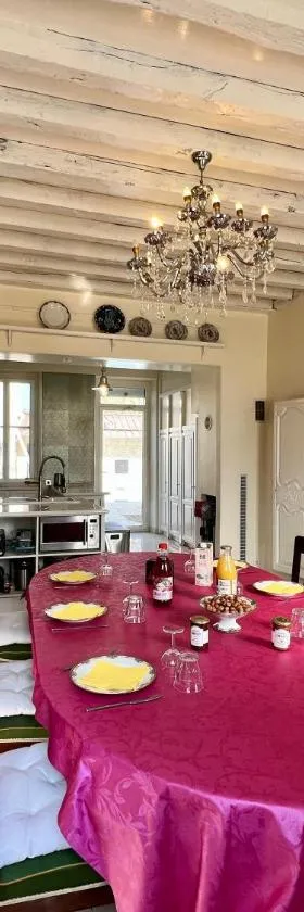maison cosy et chic，位于Plancy的酒店