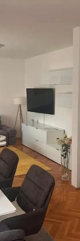 Appartement Nada，位于Bosanski Brod的酒店
