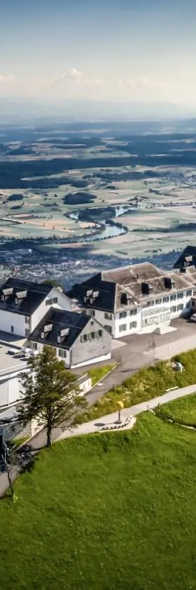 Hotel Weissenstein，位于Oberdorf的酒店