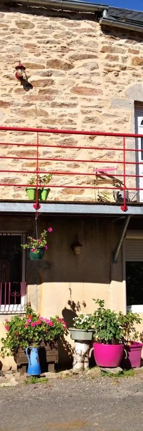 Ma maison est la vôtre，位于Castanet的酒店