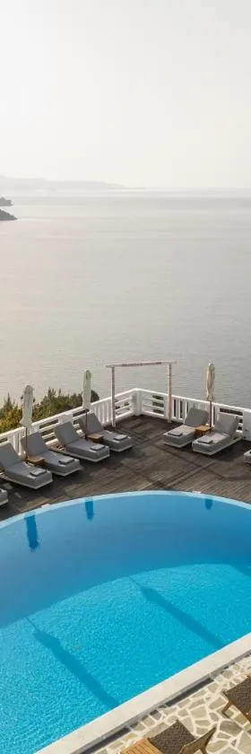 Oniro Skiathos，位于斯基亚索斯镇的酒店