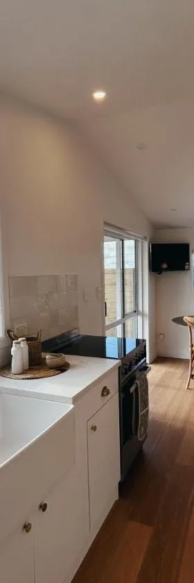 Willow View Cottage - Beautiful farm views close to Waitomo，位于奥托罗杭阿的酒店
