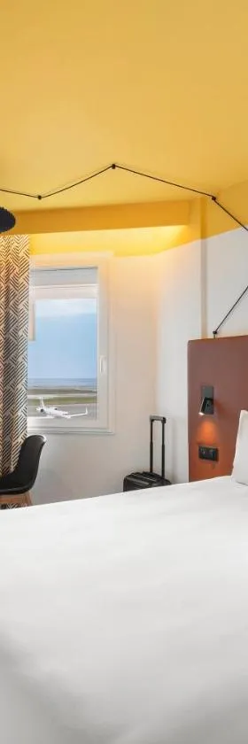 ibis Nice Aéroport Promenade des Anglais，位于尼斯的酒店