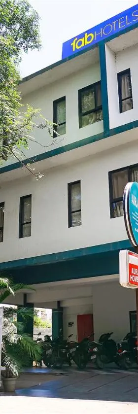 FabHotel Aura Homes - Nr Khandoba Mandir，位于Chinchiwad的酒店