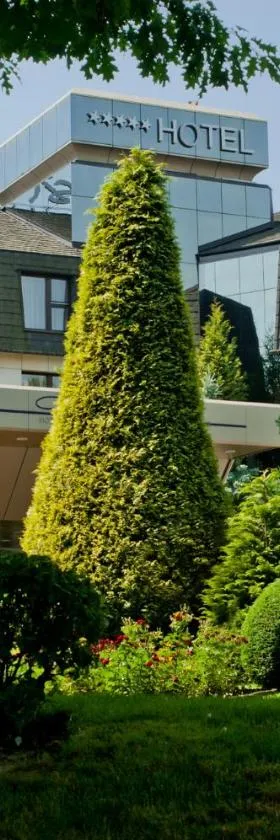 Booking Hotel & Spa，位于克拉科夫的酒店