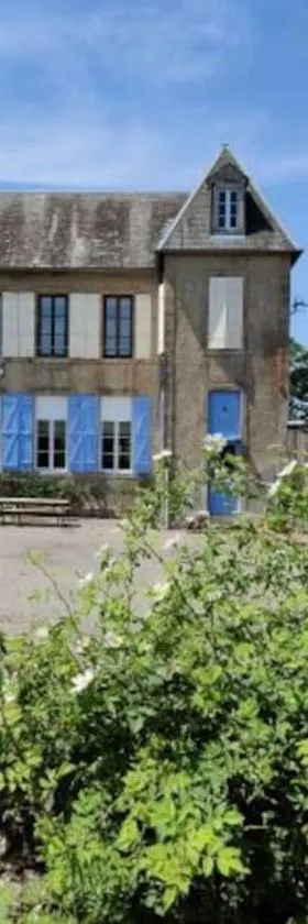 Le Puits du Bonheur，位于Villapourçon的酒店