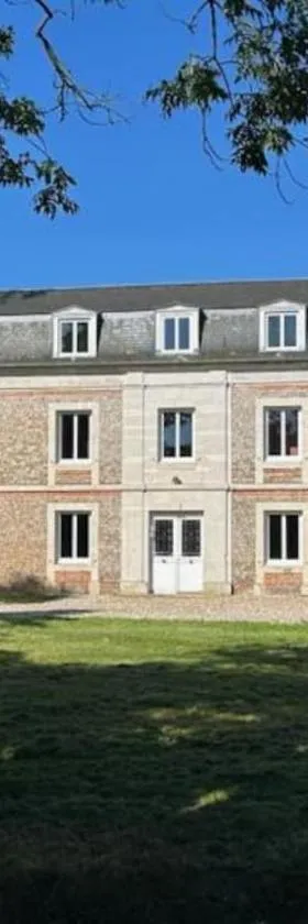 Gîte au haras La Belle，位于Émanville的酒店
