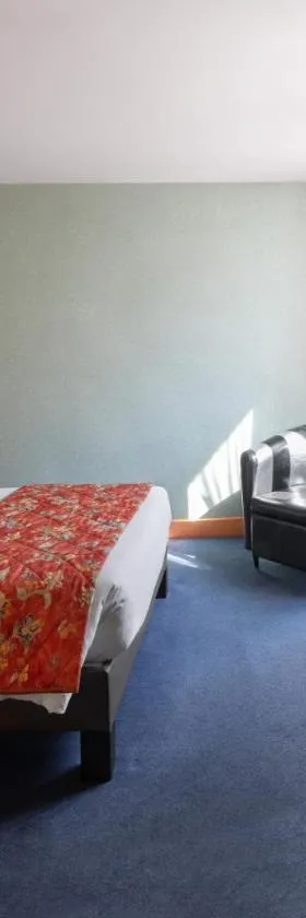 Brit Hotel Florimont，位于圣费雷奥勒的酒店