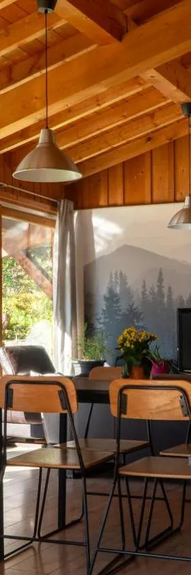 Hotel La Renardière Morzine，位于莫尔济讷的酒店
