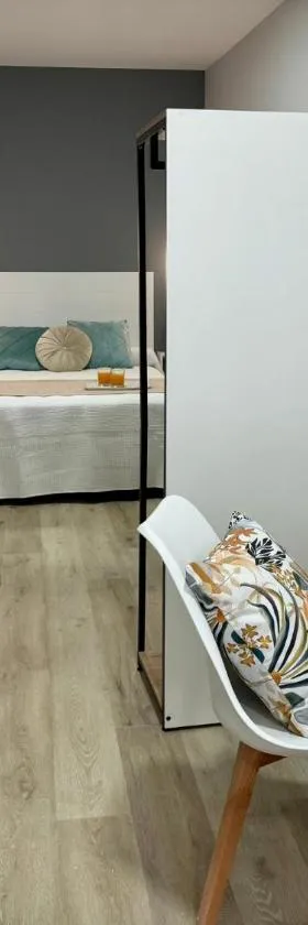 Karibu Serenity Apartamentos，位于阿尔蒙德拉立窑的酒店
